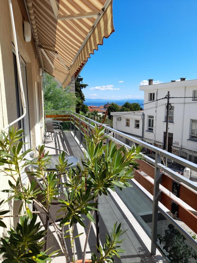 Apartments Orange Ловран Экстерьер фото