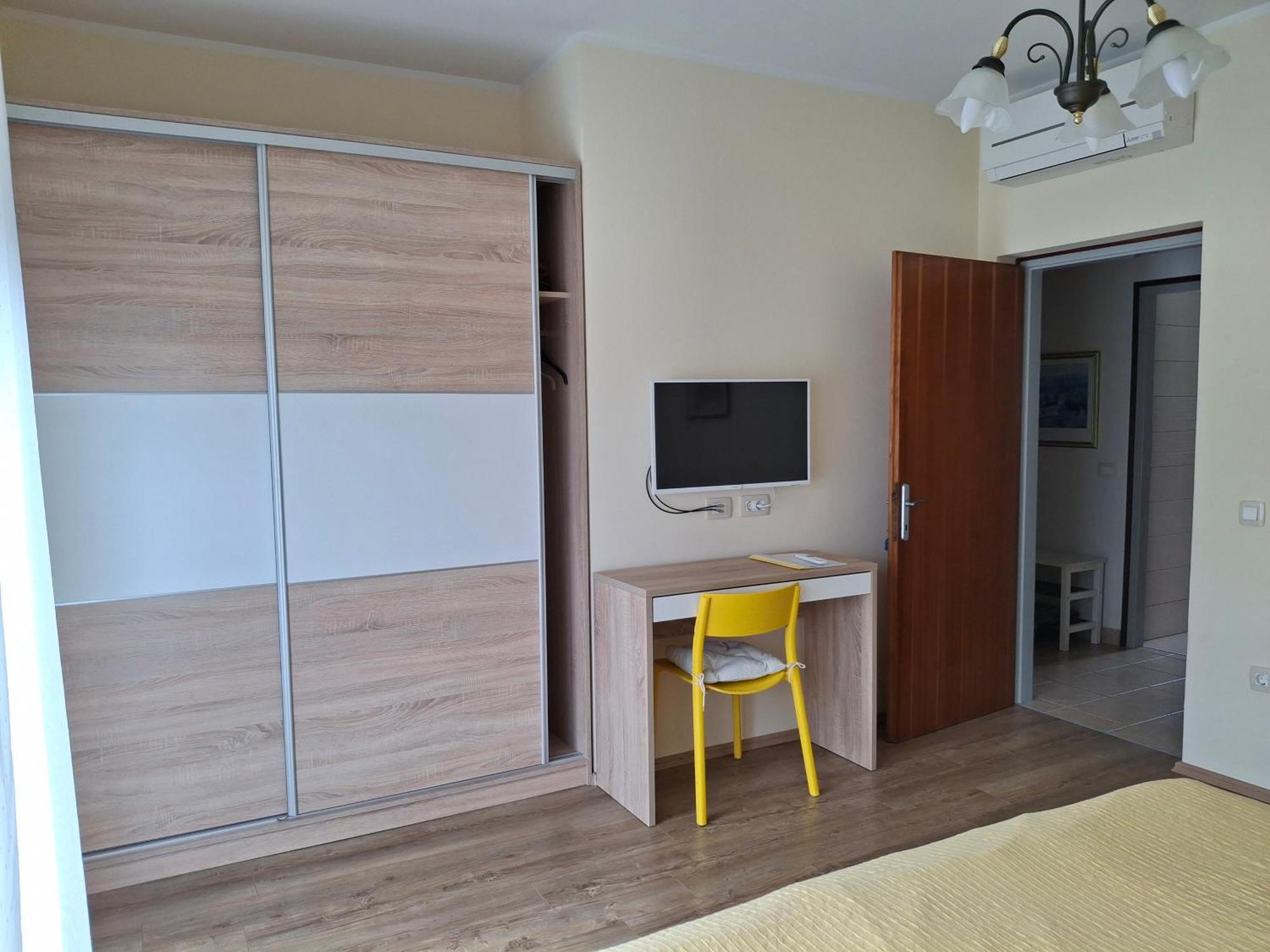 Apartments Orange Ловран Номер фото