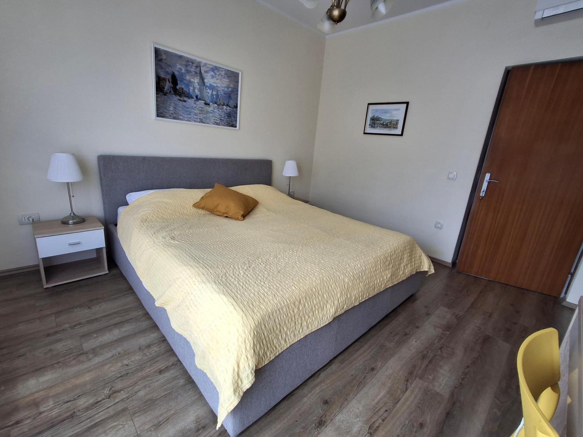 Apartments Orange Ловран Экстерьер фото